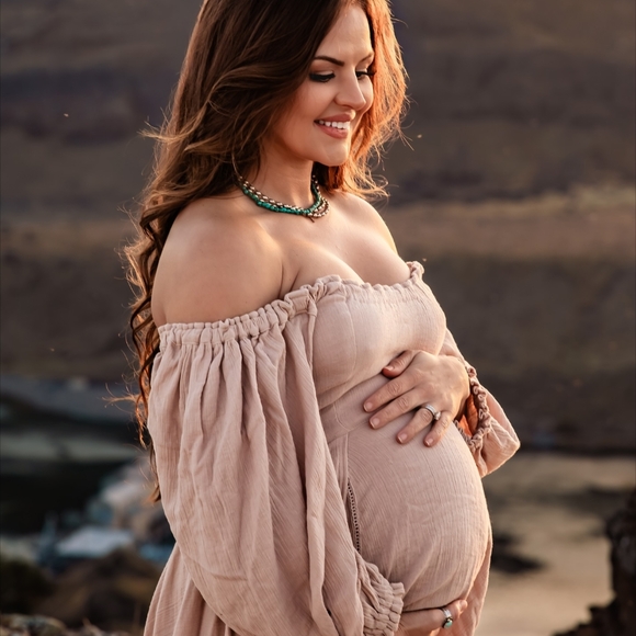 Boho Chic Off-Shoulder Skirt Set - Picture 4 of 12